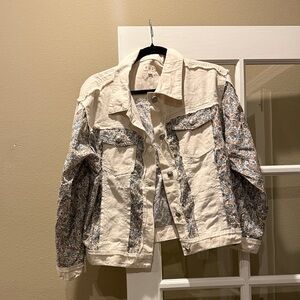 POL Beige Floral Jean Jacket